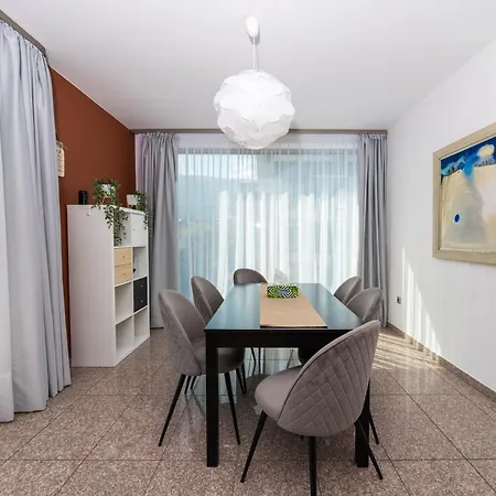 Apartment Vertigo Huge 2 Bedrooms Balcony Parking